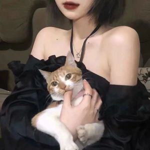 宋雨琦喷水自慰好爽
